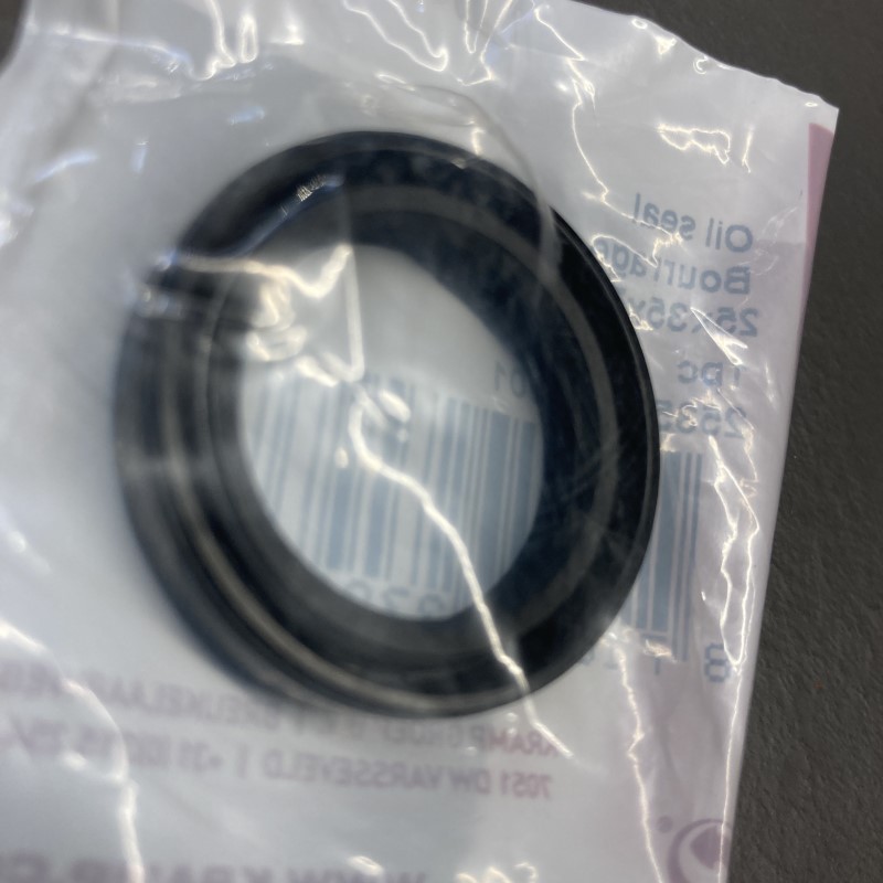25357CCP001 Oliekeerring 25x35x7
