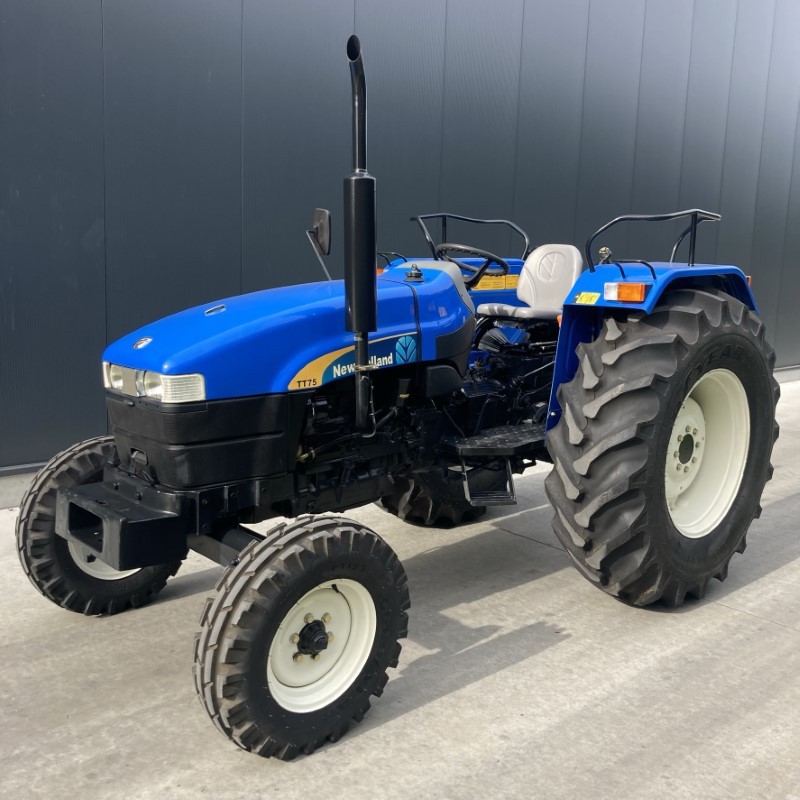 New Holland TT75