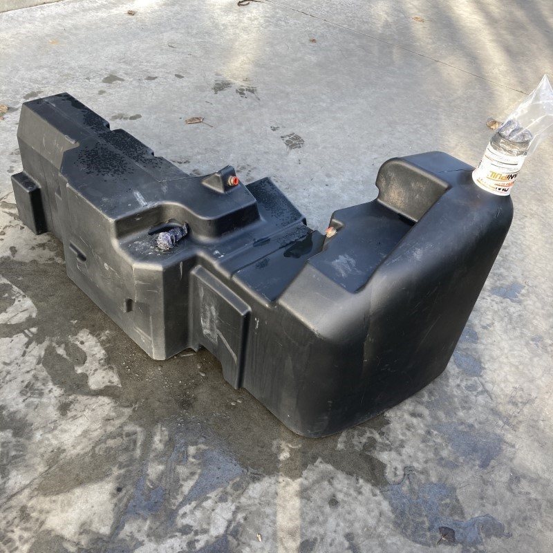 82039245 Brandstoftank