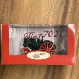 [Tractor Fiat 702] Tractor Fiat 702 (1919) Miniatuur