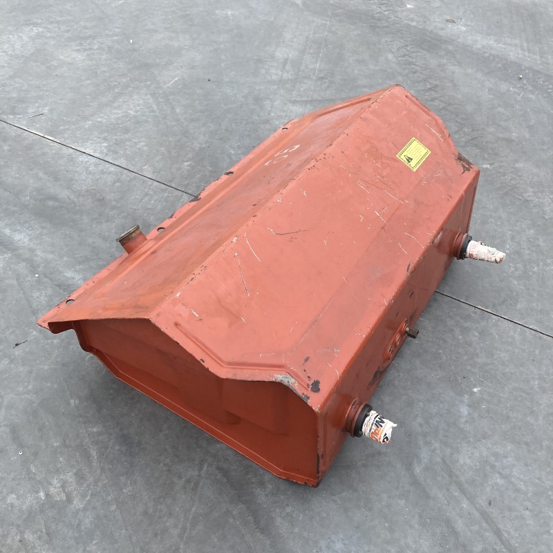 [5151991] 5151991 Brandstoftank