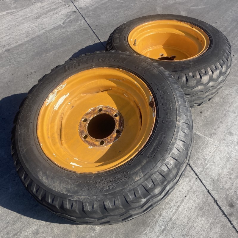 Set Banden + velgen 10.5/65 R16
