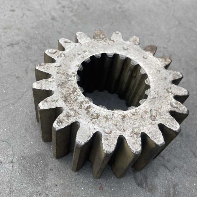 [4996775] 4996775 Tandwiel voorwiel 1300