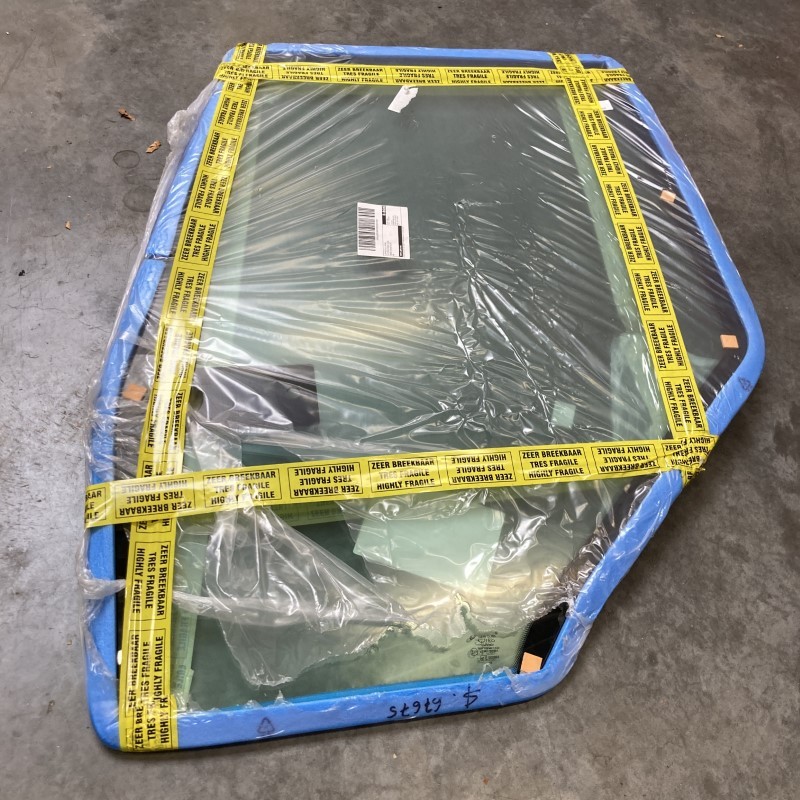 1546818C2 Linker deurruit