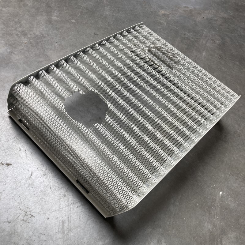 E9NN8200AA FORD Frontgrill