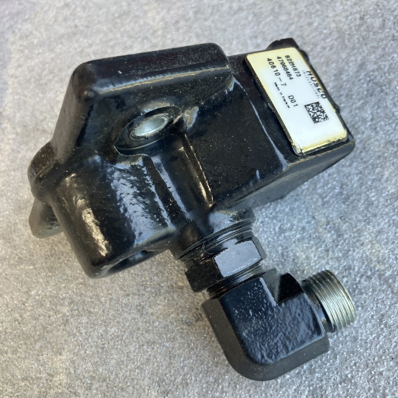 47968464 Hydraulische klep