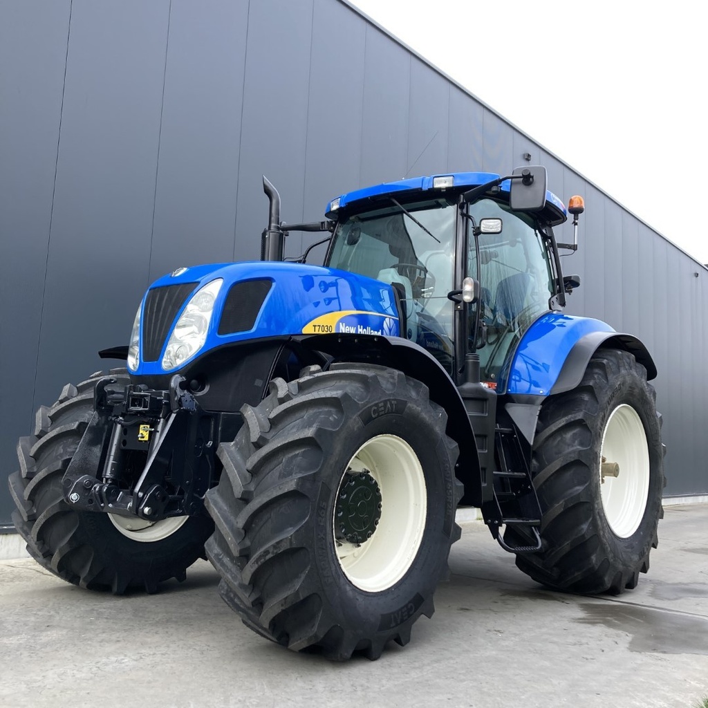 [New Holland T7030 PowerCommand] New Holland T7030 PowerCommand